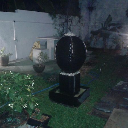 Mini'S Residence Colombo Buitenkant foto